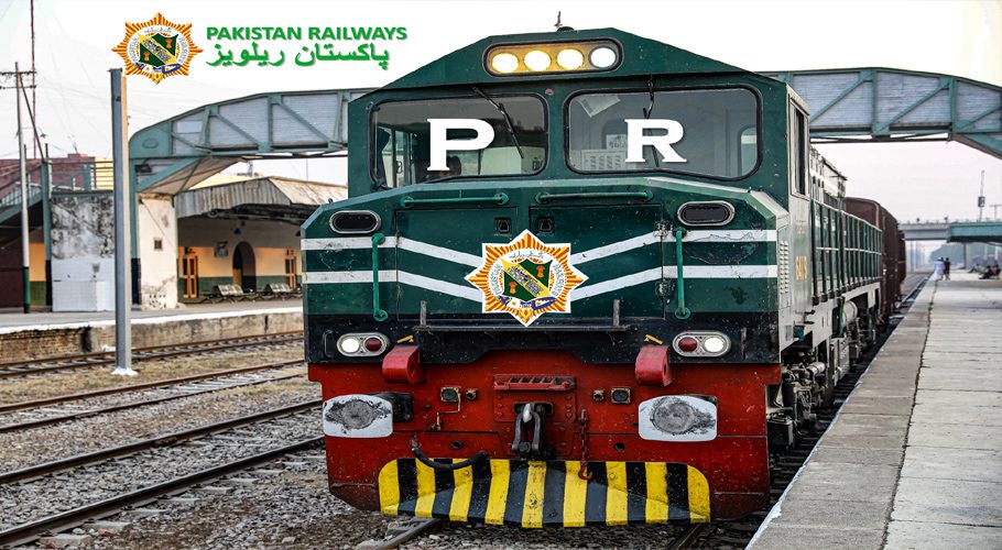 Pakistan Railways to convert all its stations to solar energy